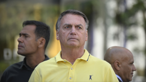 Bolsonaro e mais sete réus serão julgados por crimes ligados a abolição da democracia