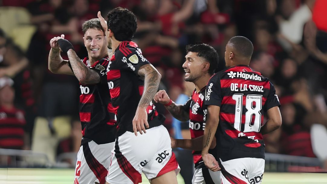 Flamengo encara Estudiantes por vaga na semifinal da Libertadores