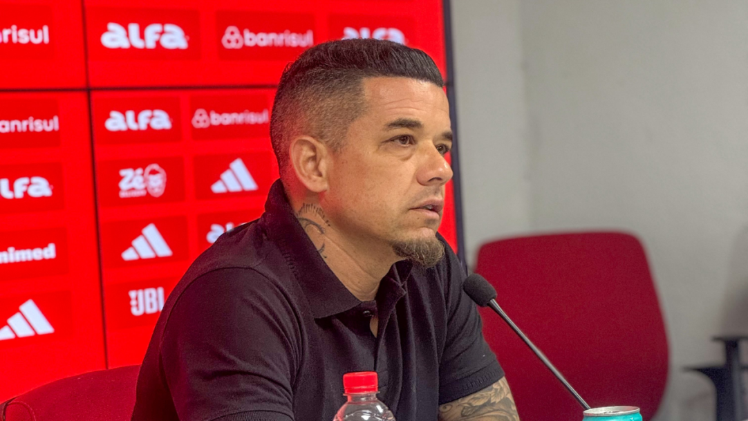 D’Alessandro confia em permanência de Roger Machado no Internacional