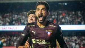 São Paulo perde novamente para LDU e se despede da Libertadores no Morumbis