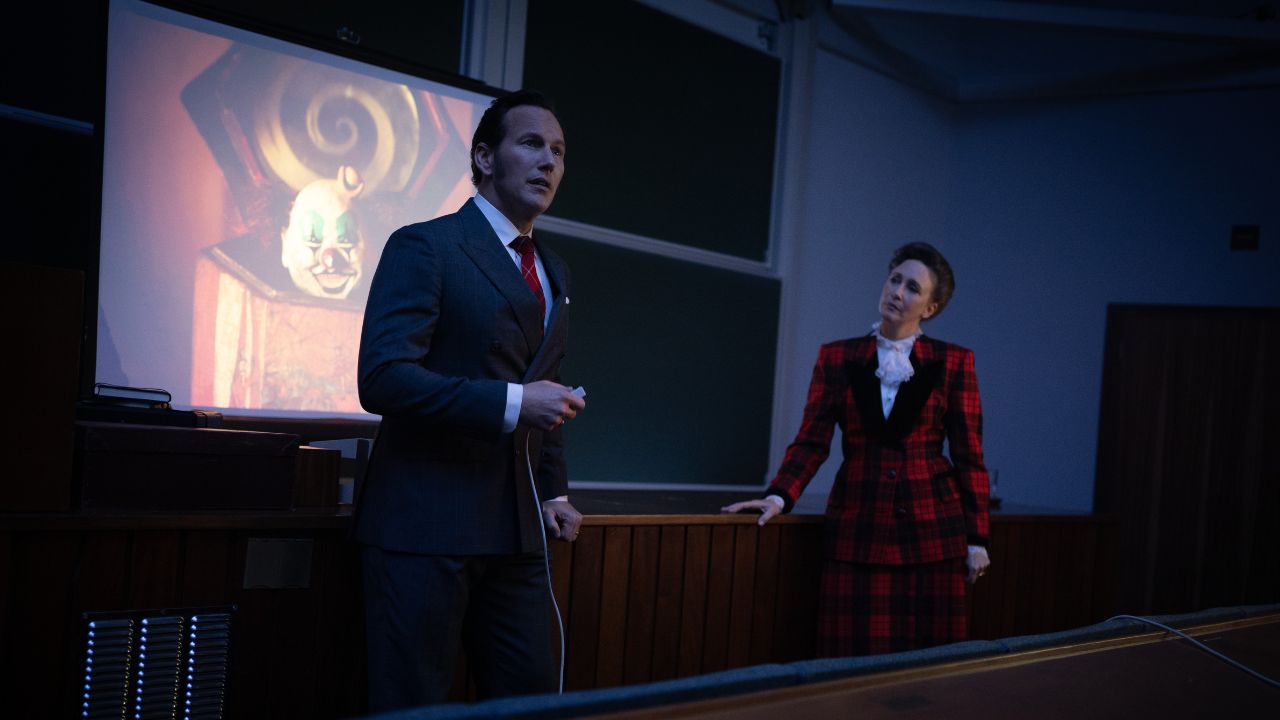 Patrick Wilson e Vera Farmiga em Invocação do Mal 4 | Reprodução/Warner Bros./ IMDB)