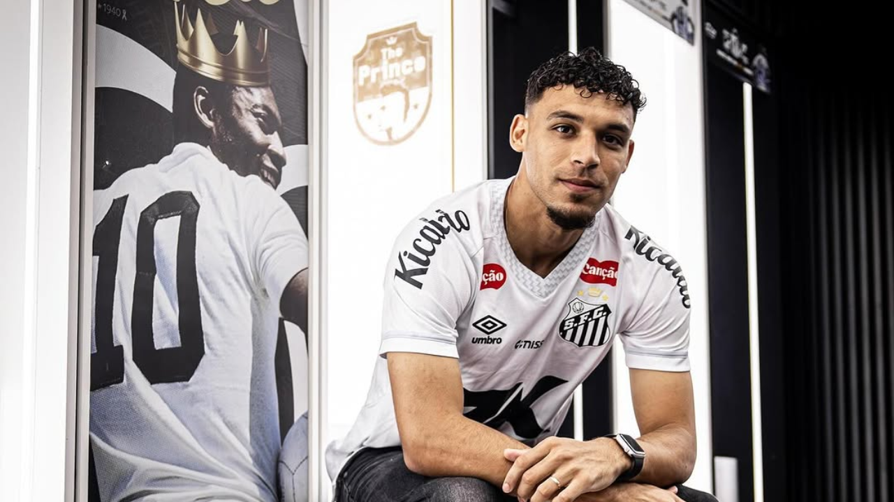 Revelado pelo Flamengo, Victor Hugo chega para reforçar meio-campo santista | Reprodução/Instagram/@santosfc