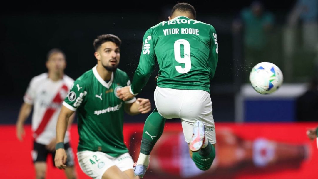 Palmeiras vence novamente o River e se classifica na Libertadores 2025