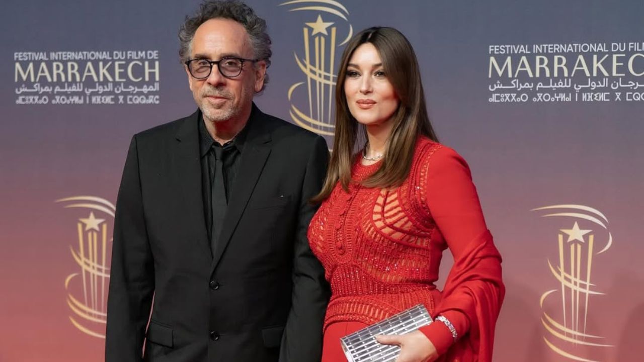 Tim Burton e Monica Bellucci | Reprodução/Instagram/@monicabelucciofficiel