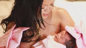 Rihanna e A$AP Rocky celebram chegada da segunda filha, Rocki