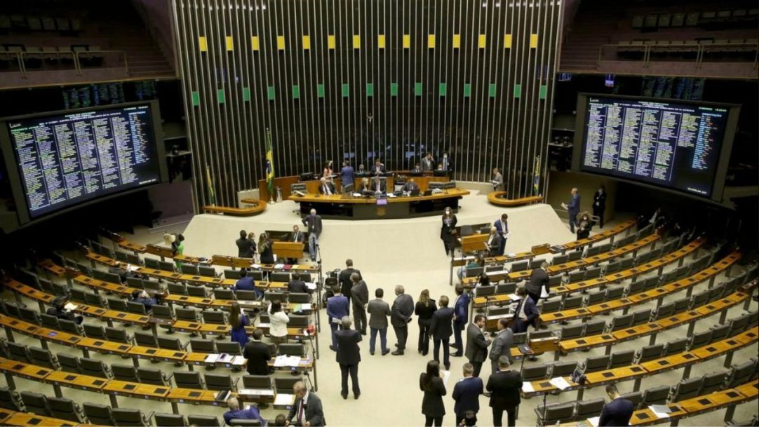 Câmara aprova sistema que integra gestão da educação no país