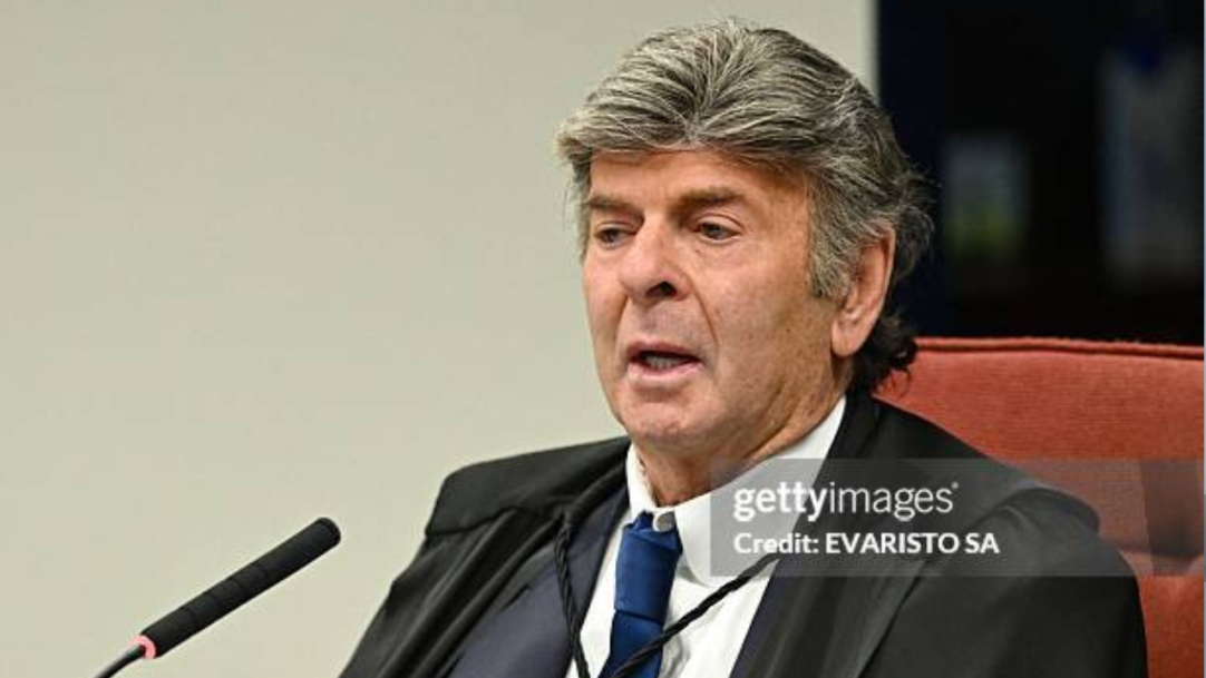 Fux pede para realizar ajustes gramaticais em seu voto no julgamento de Bolsonaro