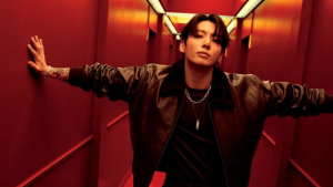 Jung Kook, do BTS, estrela nova campanha da Calvin Klein com os mais recentes estilos em denim