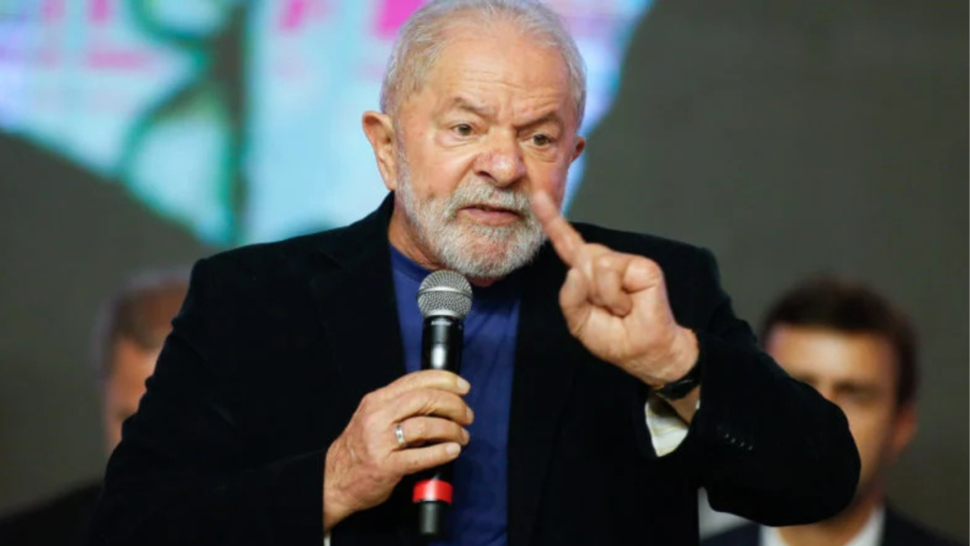 Lula avalia indicação “firme e moderada” ao STF após conselho de ministros