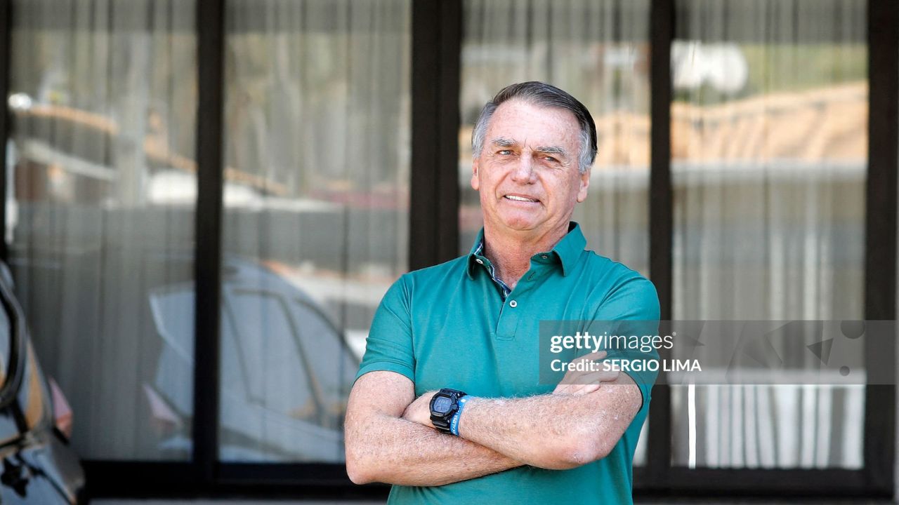 Jair Bolsonaro | Reprodução/Sergio Lima/Getty Images Embed