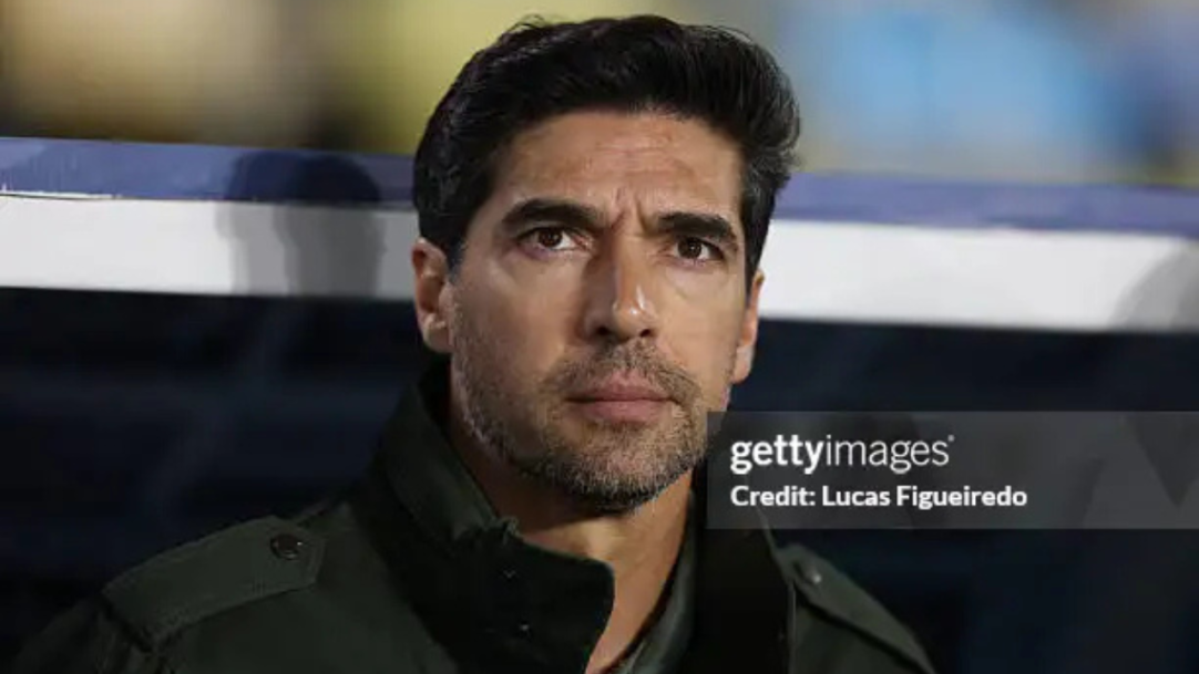 Abel Ferreira critica arbitragem e chama acusações de “narrativa hipócrita”