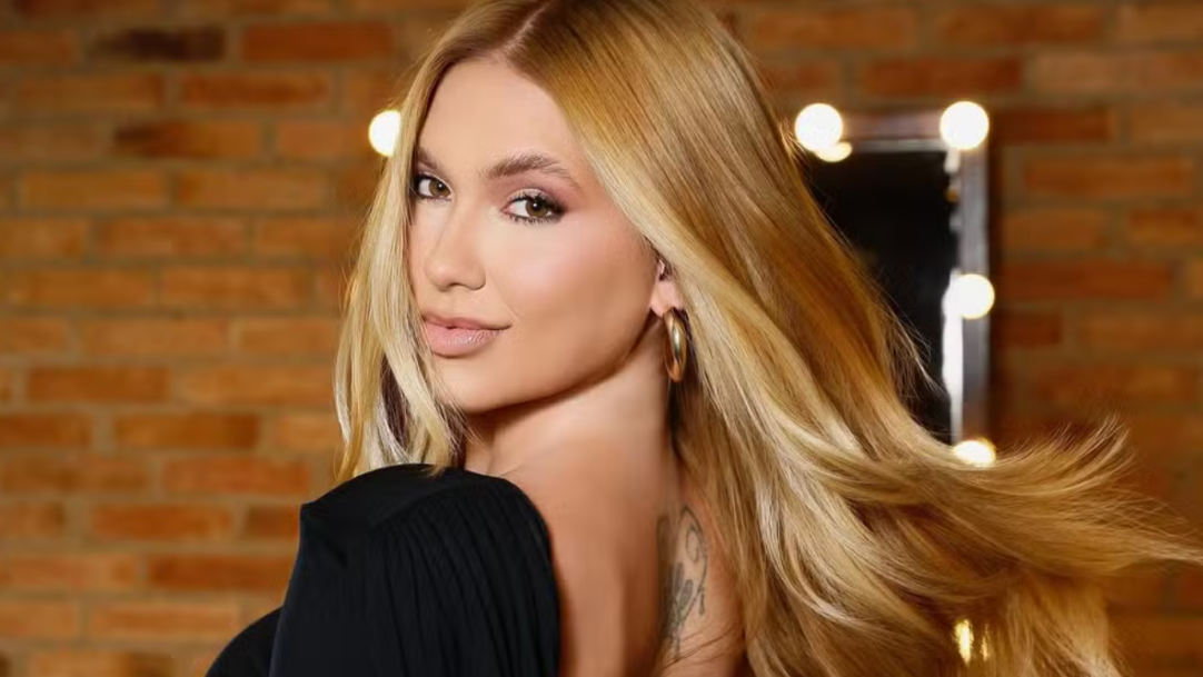 Vini Jr. aprova novo visual de Vírginia e reage em foto