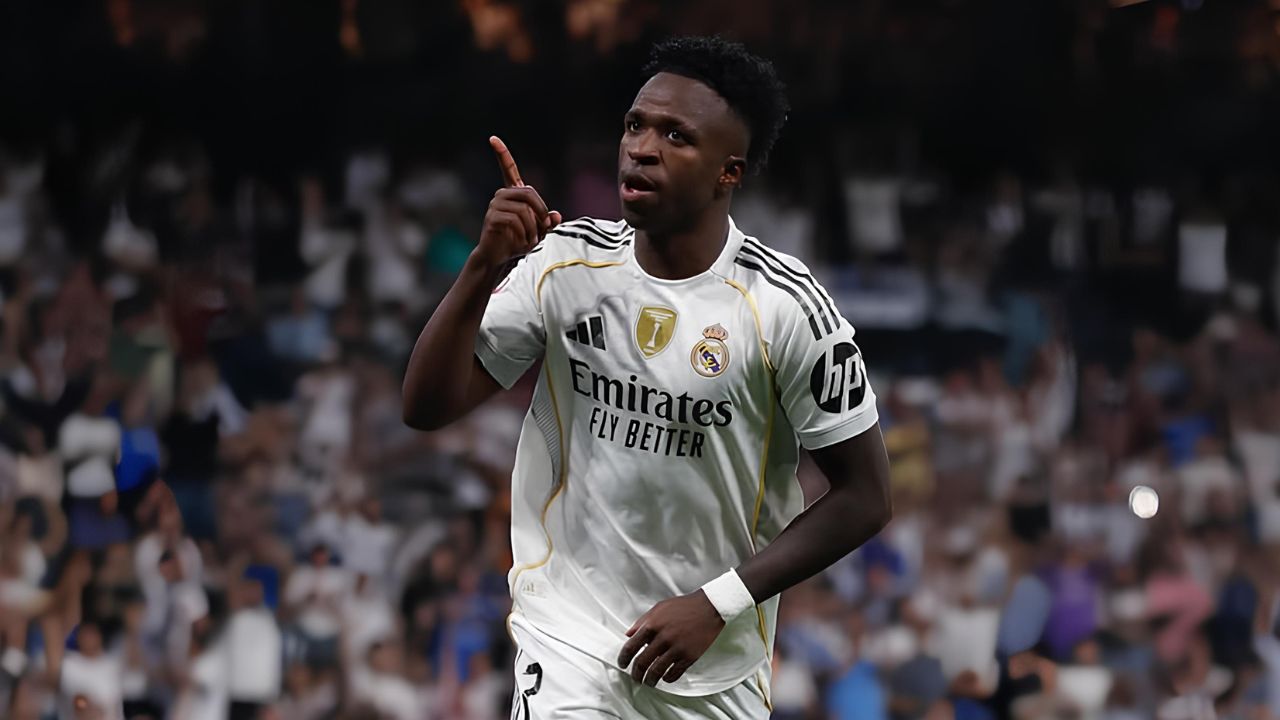 Vinicius Júnior comemorando gol pelo Real Madrid | Reprodução/Instagram/@libertadoresbr