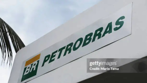 Petrobras abre contratação da 12ª unidade para o campo de Búzios