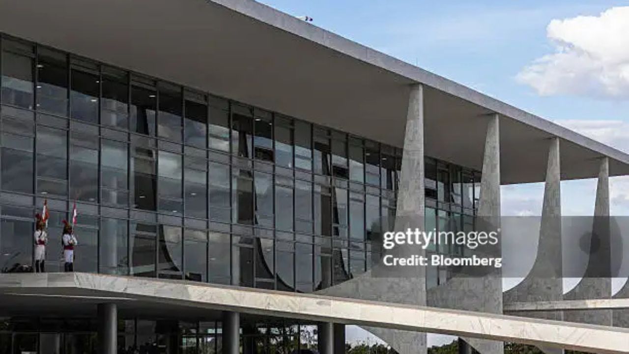 Palácio do Planalto, sede do Governo Brasileiro | Reprodução/ Arthur Menescal/Bloomberg/Getty Images Embed
