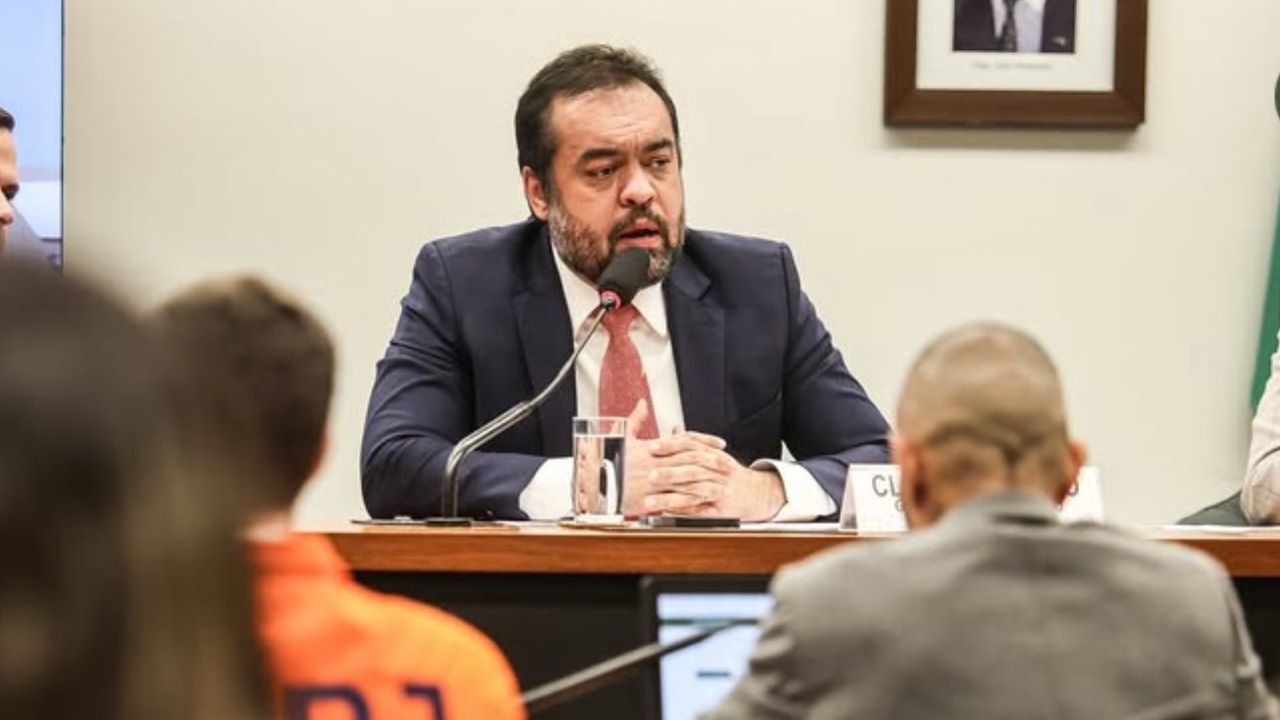 Governador Cláudio Castro e vice Thiago Pampolha são alvos de ação por abuso de poder | Reprodução/Instagram/@claudiocastro