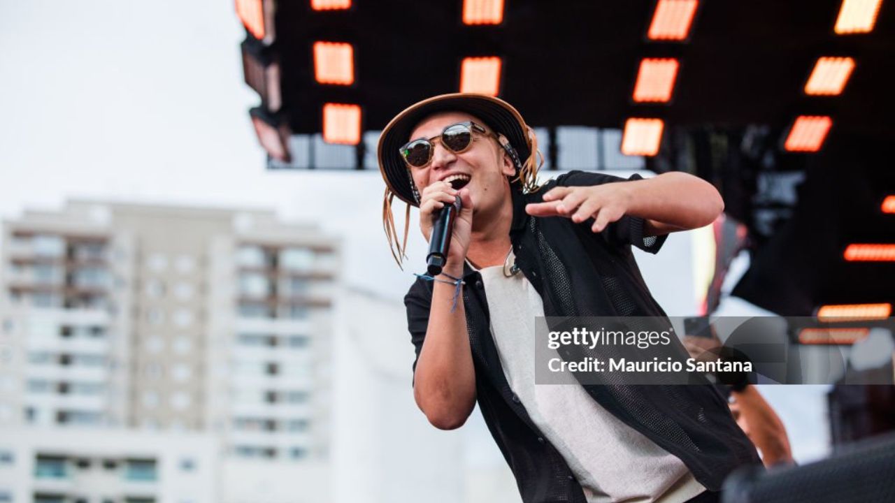 Cantor João Gomes | Reprodução/Mauricio Santana/Getty Images Embed