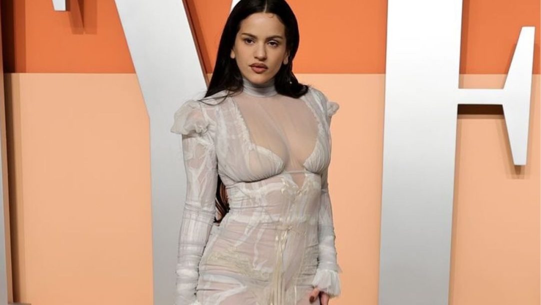 Rosalía divulga partitura de música inédita “BERGHAIN”