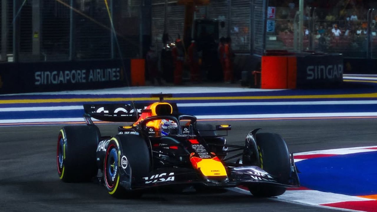 Max Verstappen no Circuito de Marina Bay, em Singapura I Reprodução/Instagram/@verstappencom