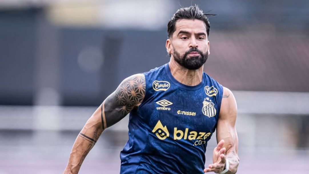 Santos encara o Corinthians com elenco reduzido por desfalques