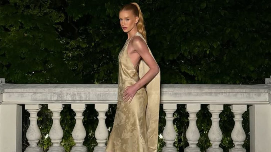 Marina Ruy Barbosa usa look da grife das irmãs Olsen em evento de divulgação de “Tremembé”