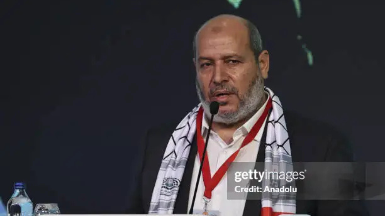 Líder do Hamas discursando | Reprodução/Anadolu/Getty Images Embed