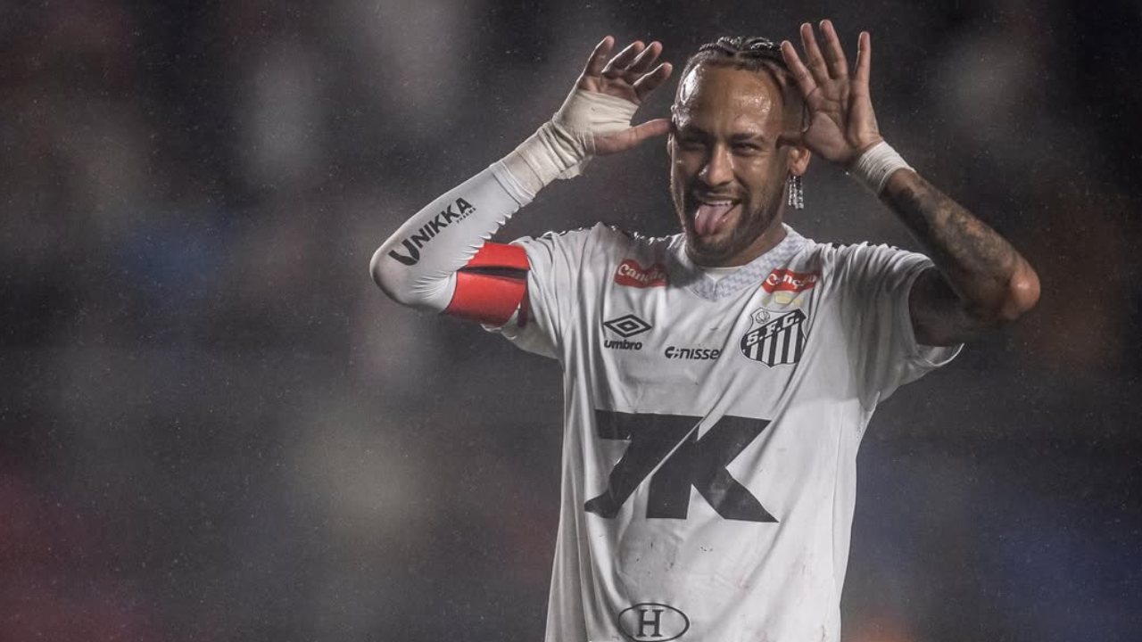 Neymar JR  | Reprodução/ Santos FC/ Instagram/ @raulbaretta_photo