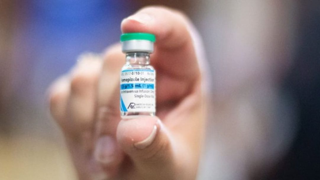 Ministério da Saúde inicia distribuição de antídoto contra intoxicação por metanol