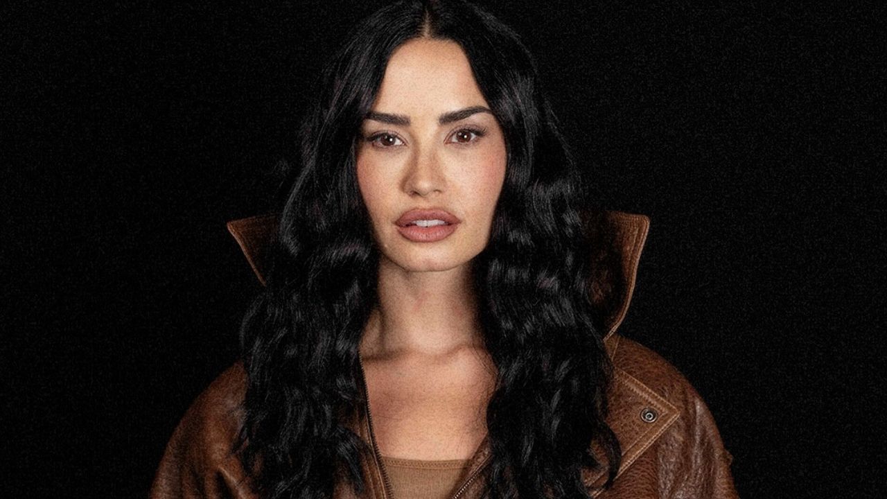 Demi Lovato em apresentação especial no BBC Radio 1 Live Lounge  | Reprodução/Instagram/@bbcradio1