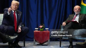 Em tom pragmático, Lula e Trump indicam avanço em negociações comerciais na Malásia