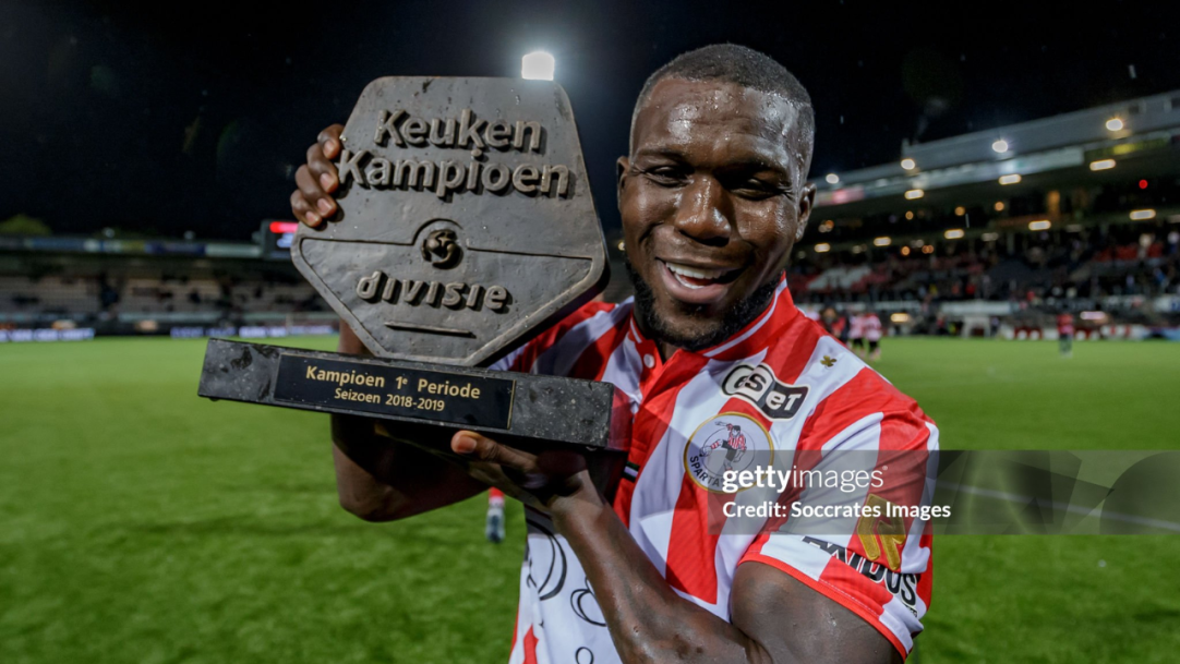 Royston Drenthe, ex-Real Madrid, sofre AVC e é hospitalizado