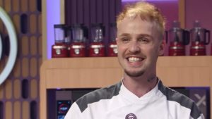 Leo Salles conquista o título do MasterChef Confeitaria 2025
