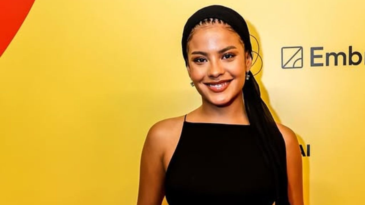 A atriz Bela Campos | Reprodução/Instagram/@bellacampox