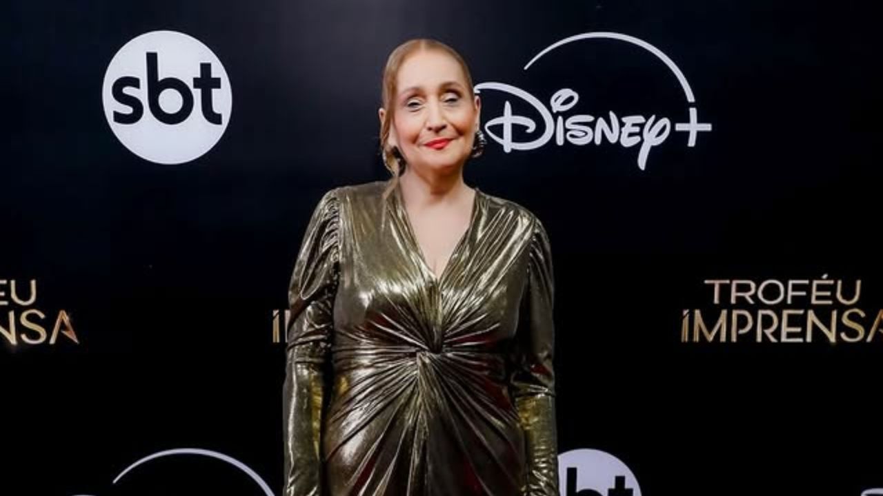 A apresentadora Sonia Abrão | Reprodução/Instagram/@soniaabrao