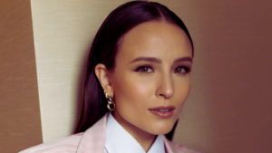 Larissa Manoela detalha má relação com os pais