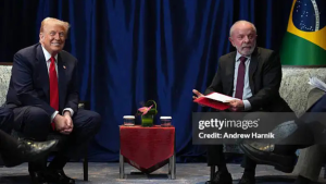 Tarifaço americano provoca queda nas exportações brasileiras aos EUA e China assume parte da demanda