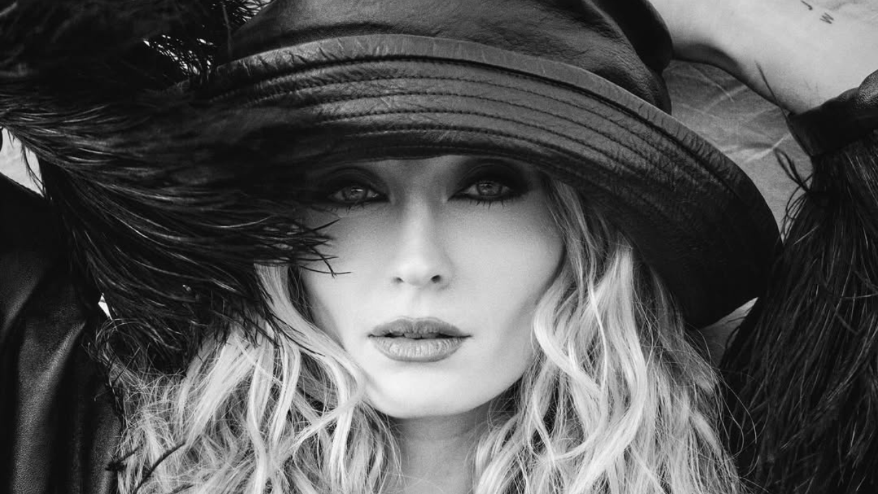 Atriz britânica Sophie Turner | Reprodução/Instagram/@sophiet