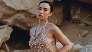 Demi Lovato revisita “Holy Fvck” e reflete sobre nova fase na carreira