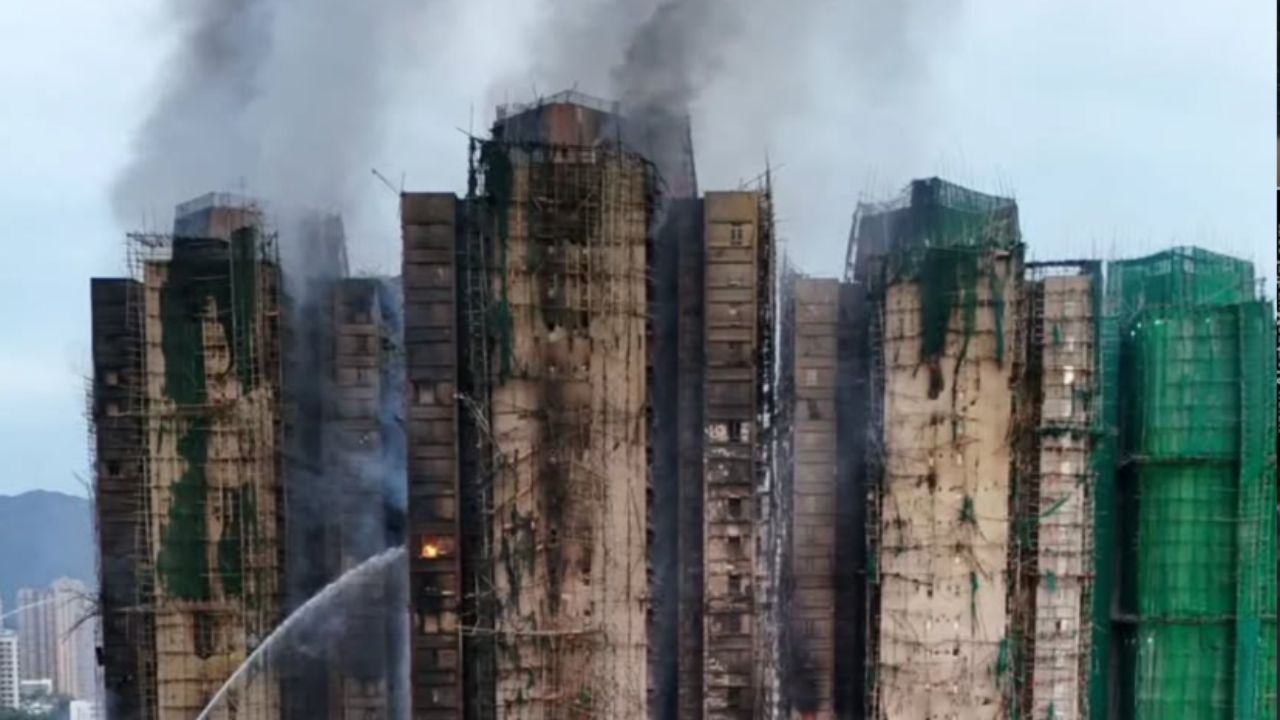 Incêndio atingiu oito torres | Reprodução/Instagram/@lungram